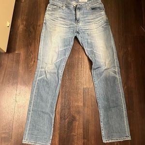 AG Jeans Graduate Slim-Straight 16yr Aged